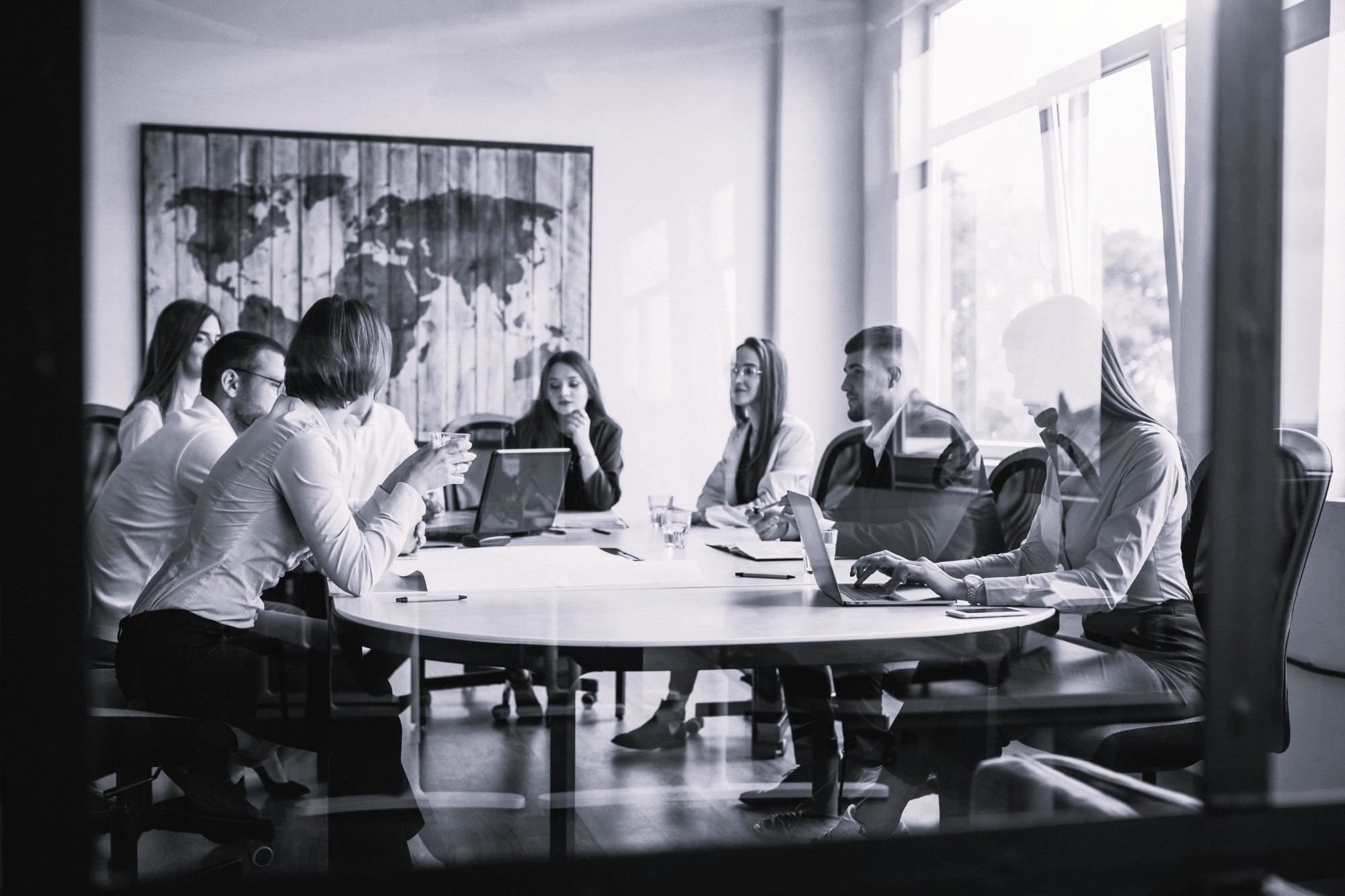 IT sales professionals collaborating on business strategy